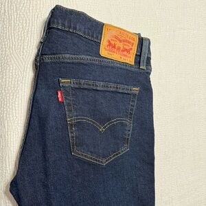 Levis 514 dark wash jeans. 34x29